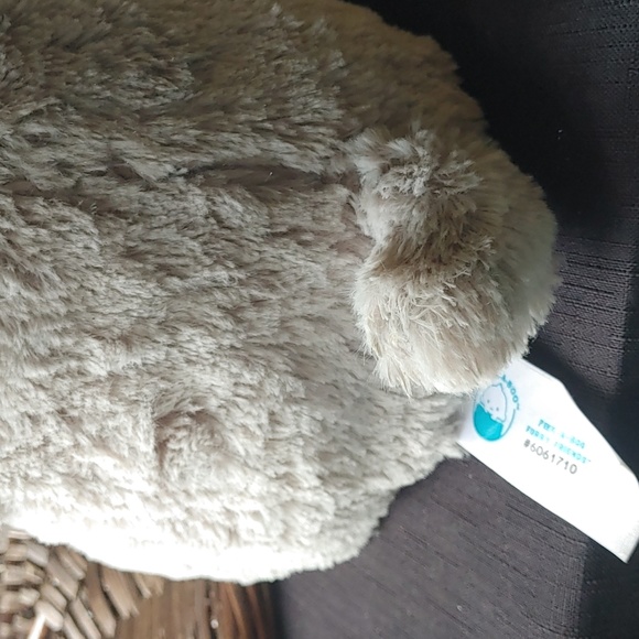 3/$30 Peek-a-boo Fury Friends Elephant - Picture 5 of 6